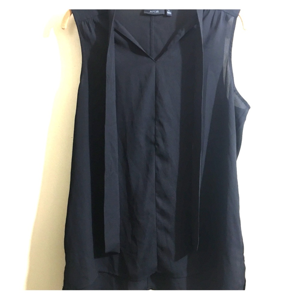 Apt. 9 womens black tank Blouse size Large